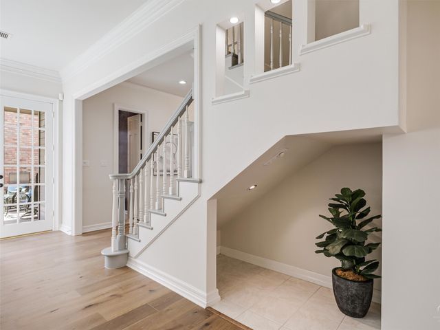 17108 Village Lane, Dallas, TX 75248