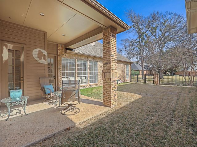 17108 Village Lane, Dallas, TX 75248