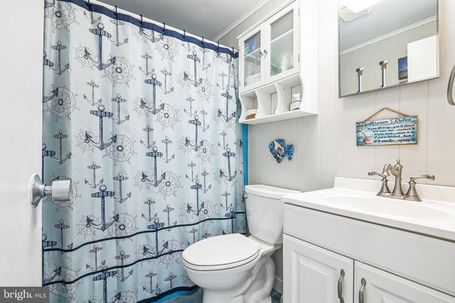 3 W 12 ST, Barnegat Light, NJ 08006