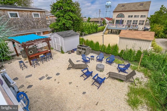 3 W 12 ST, Barnegat Light, NJ 08006