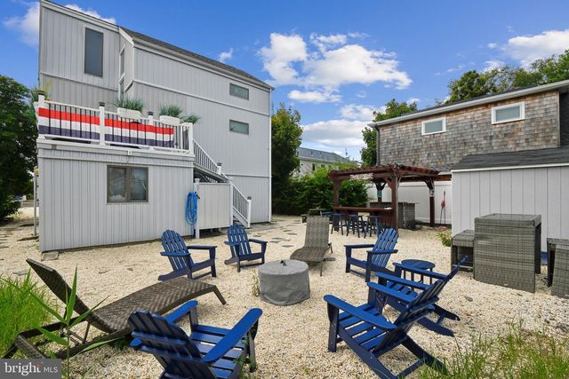 3 W 12 ST, Barnegat Light, NJ 08006