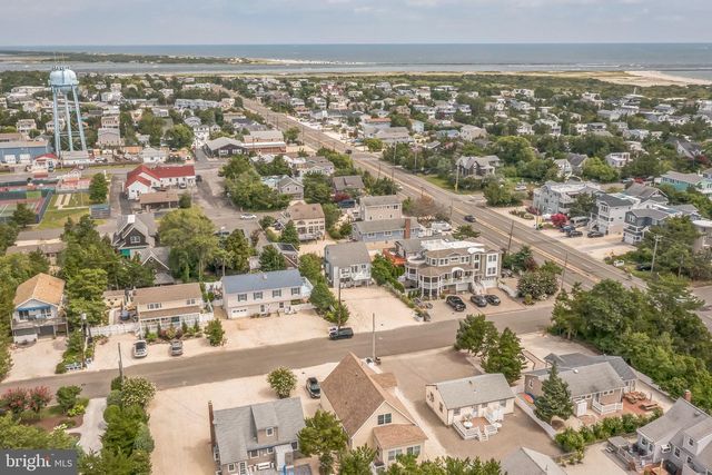 3 W 12 ST, Barnegat Light, NJ 08006