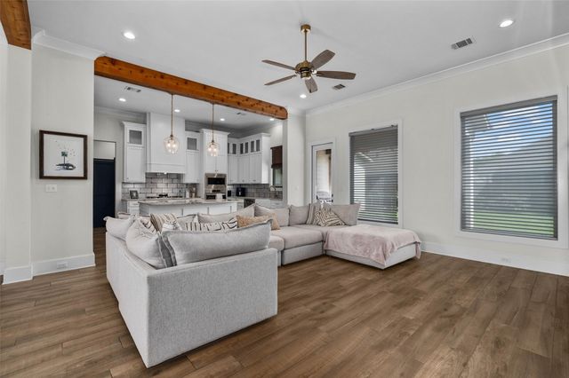 601 Dumaine Drive, Bossier City, LA 71111