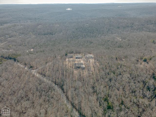 10 Catawba, Cherokee Village, AR 72529