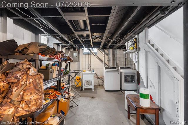 22306 Rosedale Street, St. Clair Shores, MI 48080