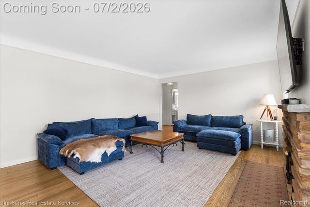 22306 Rosedale Street, St. Clair Shores, MI 48080