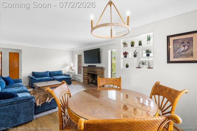 22306 Rosedale Street, St. Clair Shores, MI 48080