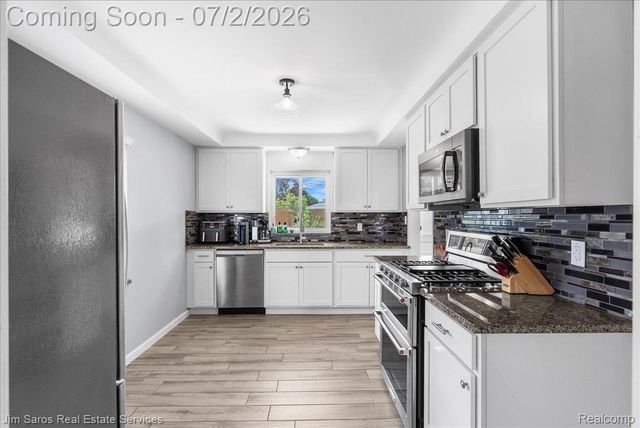 22306 Rosedale Street, St. Clair Shores, MI 48080