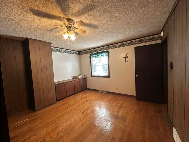 235 Hinchberger Rd, Summit Twp, PA 16002