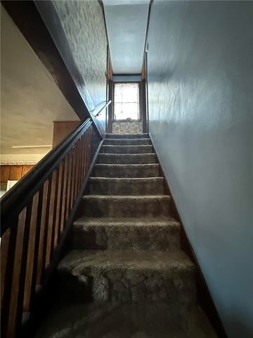 235 Hinchberger Rd, Summit Twp, PA 16002