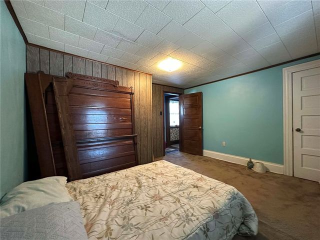 235 Hinchberger Rd, Summit Twp, PA 16002