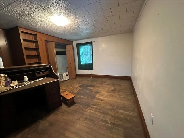 235 Hinchberger Rd, Summit Twp, PA 16002