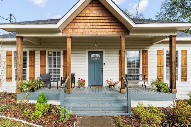 100 Gregg Street, Mt Vernon, TX 75457