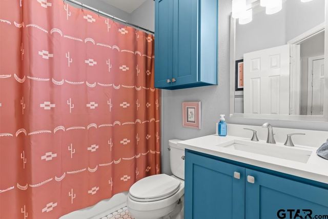 100 Gregg Street, Mt Vernon, TX 75457