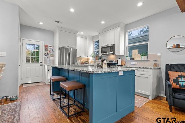 100 Gregg Street, Mt Vernon, TX 75457