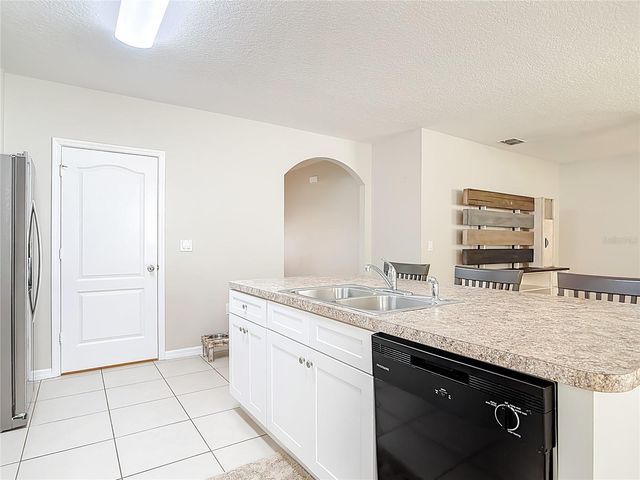 1724 SAVANNAH LANE, Port Orange, FL 32128