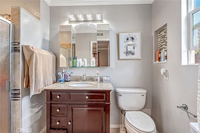 13719 Gavina Avenue, Sylmar, CA 91342