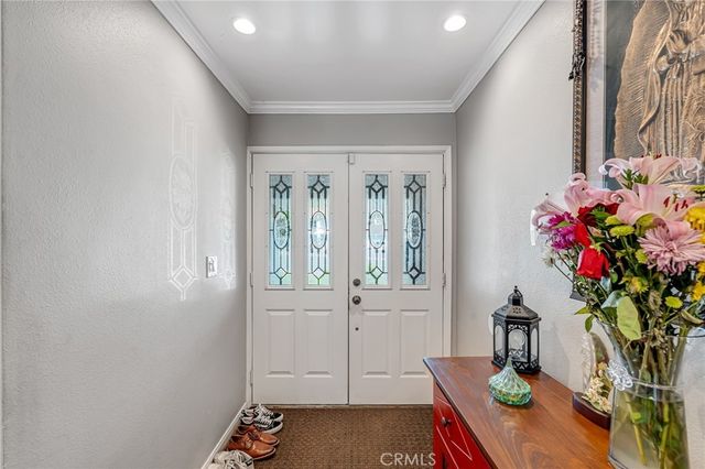 13719 Gavina Avenue, Sylmar, CA 91342