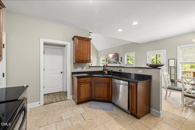 304 Quail Hollow, Sanford, NC 27332