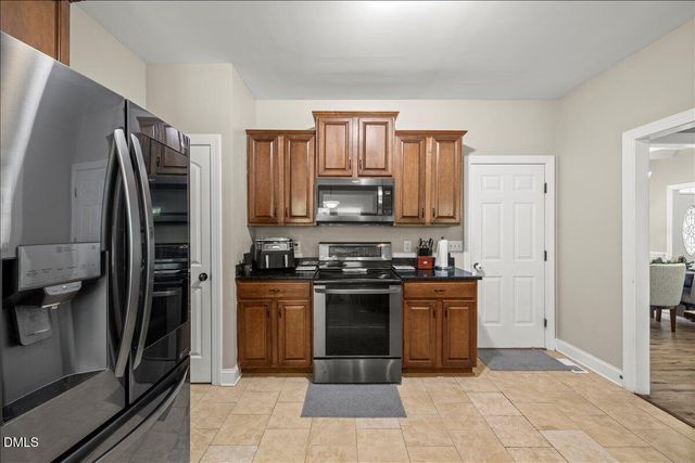 304 Quail Hollow, Sanford, NC 27332