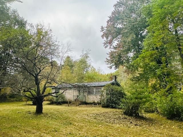 75 Mather Road, Brattleboro, VT 05301