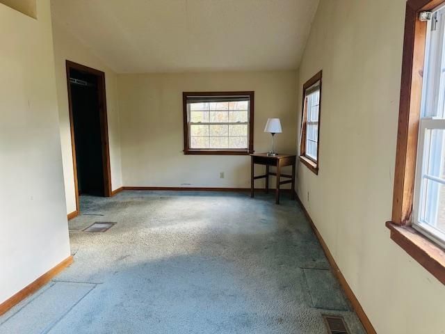 75 Mather Road, Brattleboro, VT 05301