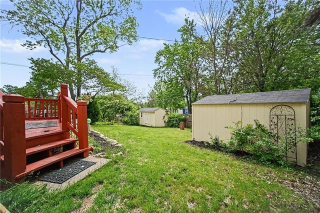 613 NE 43rd Terrace, Kansas City, MO 64116