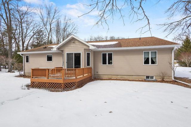 N3236 KOZUZEK ROAD, Peshtigo, WI 54157