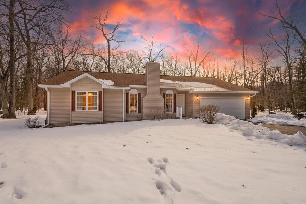 N3236 KOZUZEK ROAD, Peshtigo, WI 54157