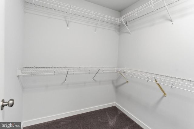 P5 BARRIER REEF DR, Martinsburg, WV 25403