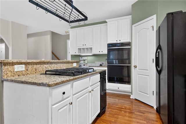 192 Mistybrook Circle, Stone Mountain, GA 30087