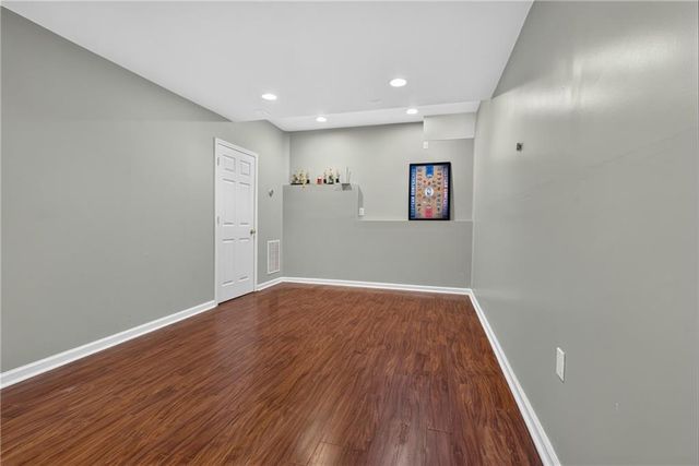 192 Mistybrook Circle, Stone Mountain, GA 30087