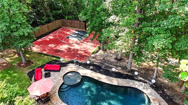 192 Mistybrook Circle, Stone Mountain, GA 30087