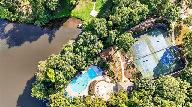 192 Mistybrook Circle, Stone Mountain, GA 30087