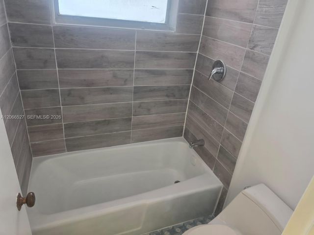 251 NE 187th Street 803, Miami, FL 33179