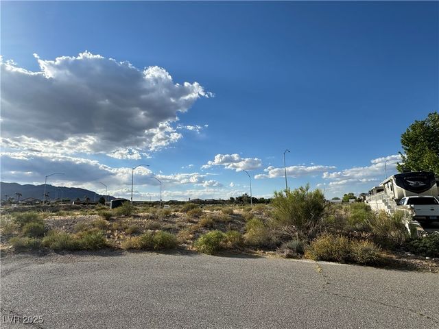 5575 Michelli Crest Way, Las Vegas, NV 89149