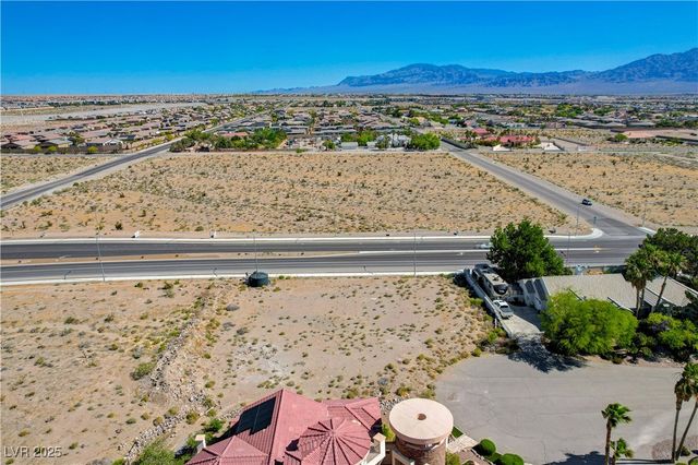 5575 Michelli Crest Way, Las Vegas, NV 89149