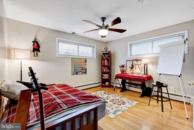 9920 PINEHURST AVE, Fairfax, VA 22030