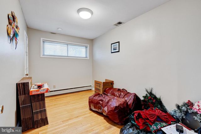 9920 PINEHURST AVE, Fairfax, VA 22030