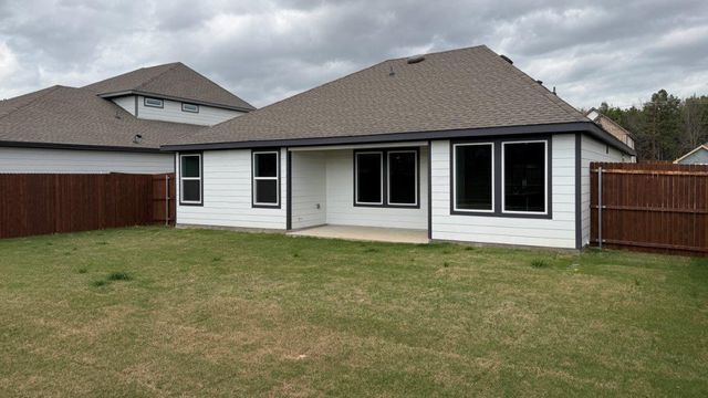 2076 Bobby Ashcraft Drive, Lindale, TX 75771