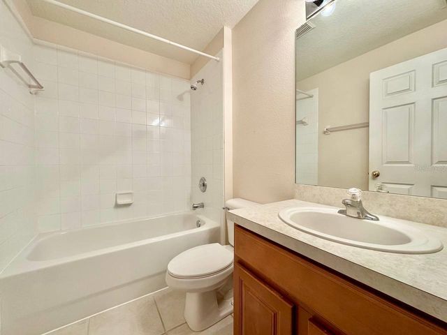 5814 SWEET WILLIAM TERRACE, Land O Lakes, FL 34639