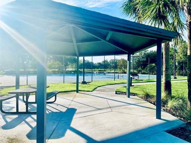 5814 SWEET WILLIAM TERRACE, Land O Lakes, FL 34639