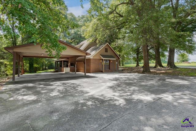 120 Moss Oaks Road, Perry, GA 31069
