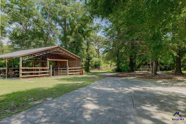 120 Moss Oaks Road, Perry, GA 31069