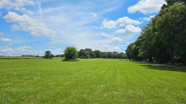 120 Moss Oaks Road, Perry, GA 31069