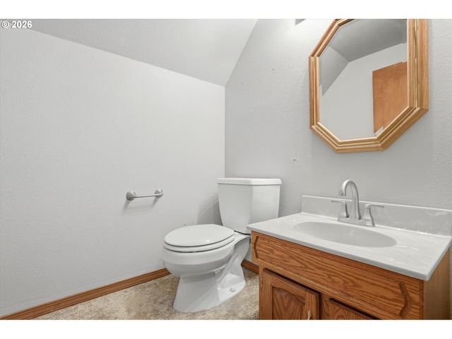 24983 S BEESON Rd, Beavercreek, OR 97004