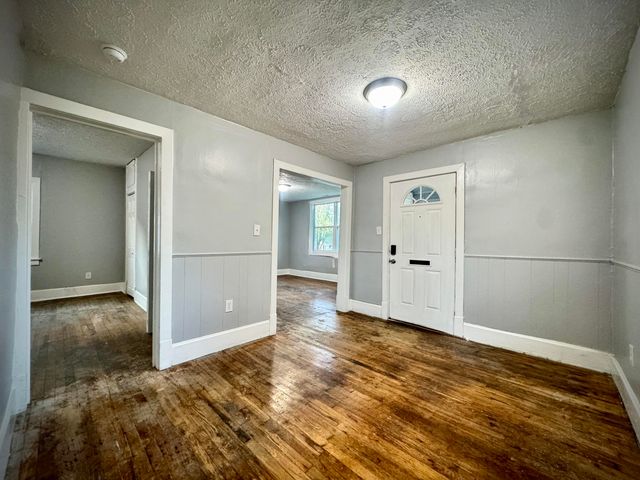 318 E Sixth Street, Lexington, KY 40508