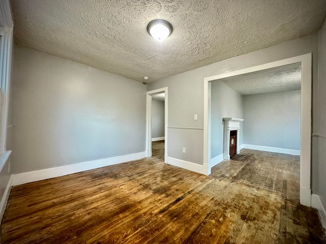 318 E Sixth Street, Lexington, KY 40508