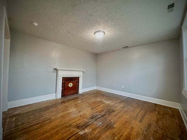 318 E Sixth Street, Lexington, KY 40508