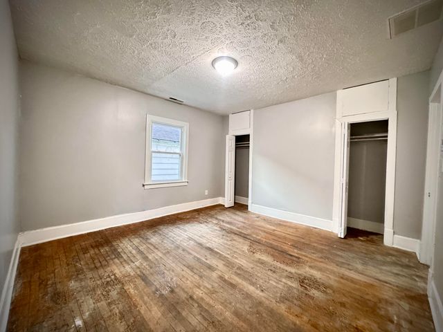 318 E Sixth Street, Lexington, KY 40508